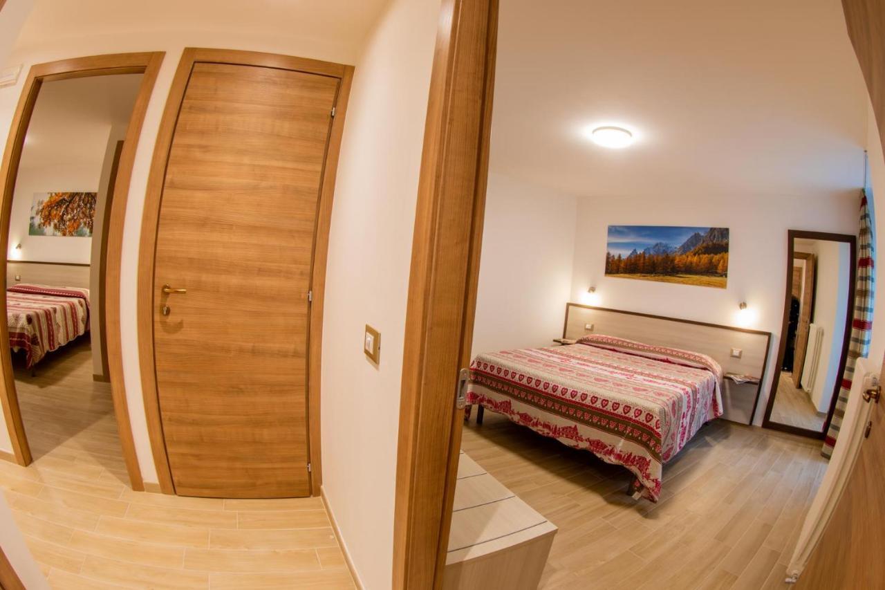 Chambres D'Hotel A Rosy Αόστα Εξωτερικό φωτογραφία
