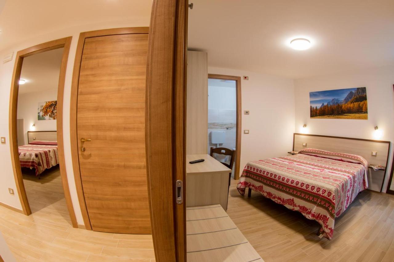Chambres D'Hotel A Rosy Αόστα Εξωτερικό φωτογραφία